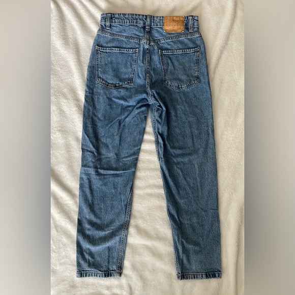 Zara womens size 4 Relaxed Denim Jeans - Picture 5 of 9